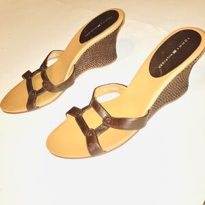 Tommy Hilfiger Brown Leather Woven Wedge Sandals Geometric Strappy Slides 9 1/2